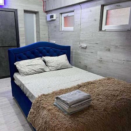 Gray Hotel Chisinau Bagian luar foto